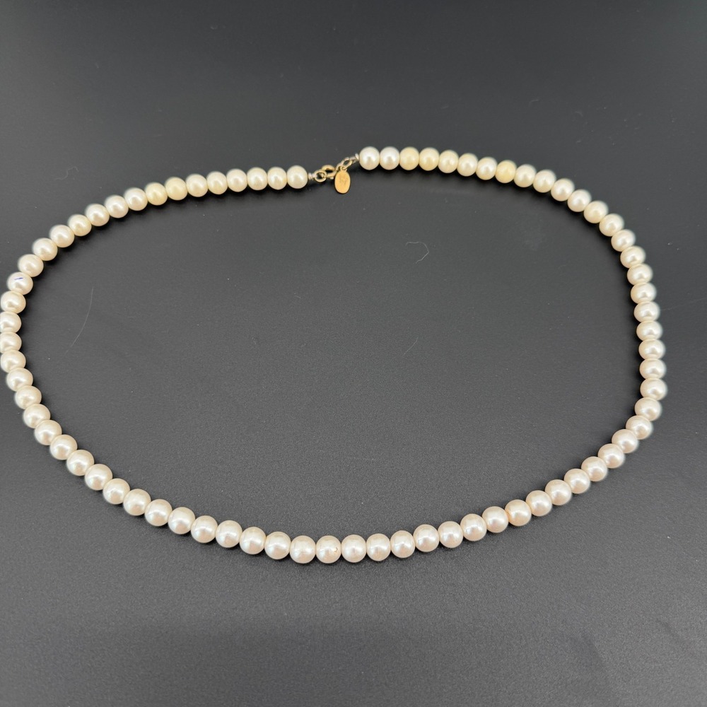 Vintage Park Lane Faux Pearl Necklace - White Round Beads Gold Tone Clasp